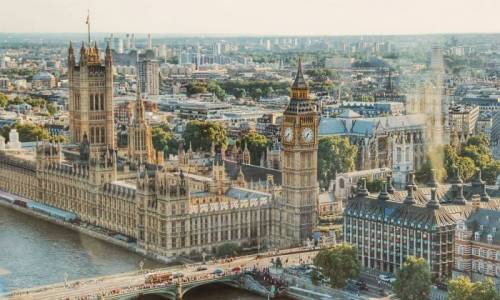 London remains leader in green finance